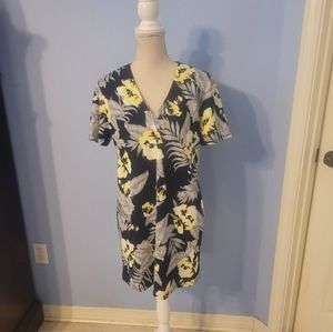 San Souci Large Womens Dress